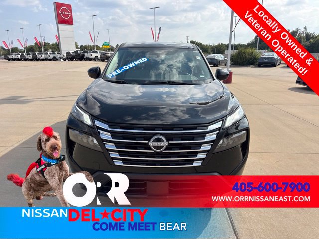 Used 2025 Nissan Rogue SV FWD image 8