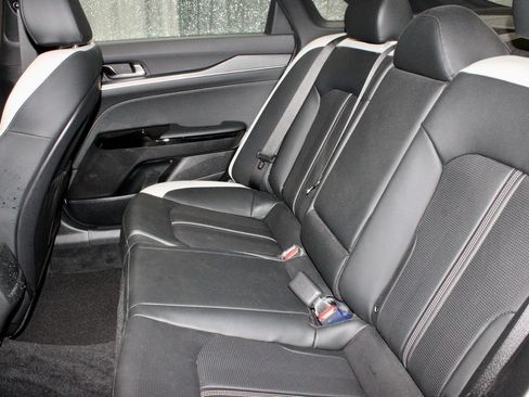Used 2025 Kia K5 GT-Line w/ GT-Line Premium Package FWD image 21