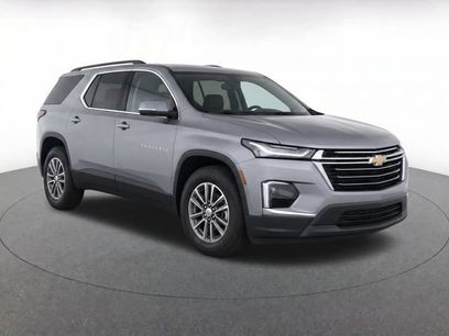 Used 2023 Chevrolet Traverse LT