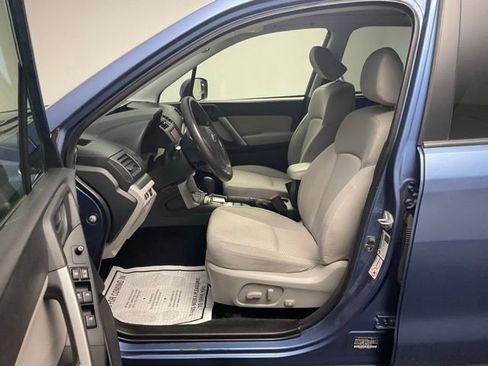 Used 2015 Subaru Forester 2.5i Premium w/ Popular Package #2 AWD/4WD image 12