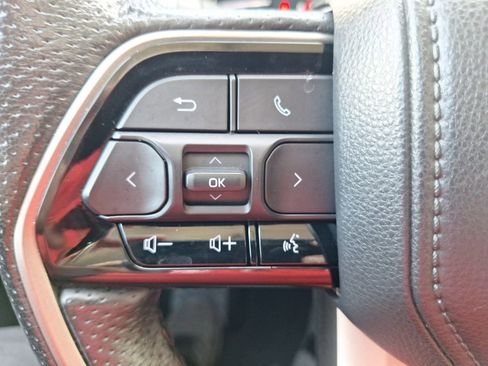 Used 2023 Toyota Tundra Limited AWD/4WD image 21