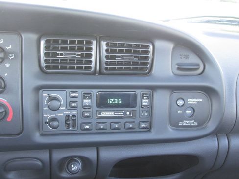 Used 1998 Dodge Ram 3500 Truck 4x4 Quad Cab image 16