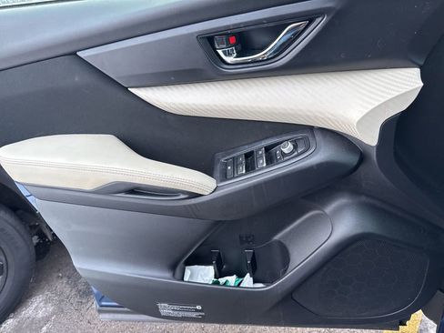 Used 2022 Subaru Ascent Premium w/ Convenience Package image 8