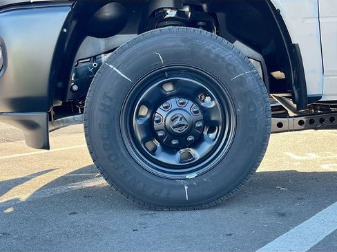 New 2026 RAM 2500 Tradesman image 27