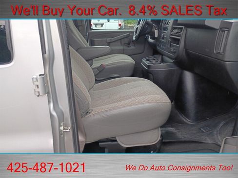 Used 2020 Chevrolet Express 3500 LS RWD image 23