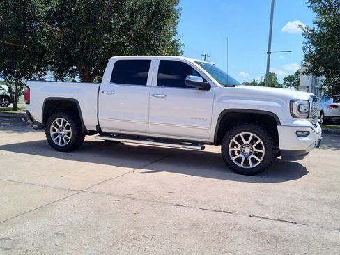 Used 2018 GMC Sierra 1500 Denali RWD image 14