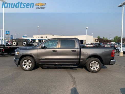 Used 2021 RAM 1500 Laramie AWD/4WD image 4