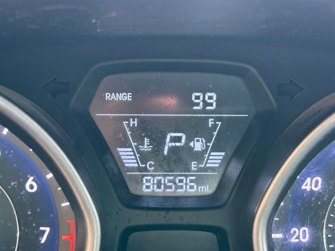 Used 2015 Hyundai Elantra SE w/ Option Group 02 FWD image 25