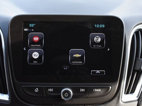 Used 2018 Chevrolet Malibu LT w/ Driver Confidence Package image 40