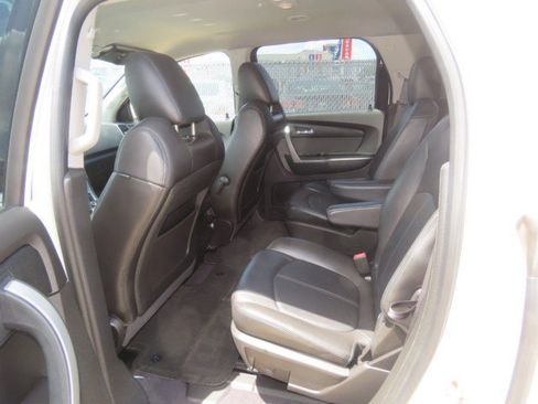 Used 2012 GMC Acadia SLT FWD image 17
