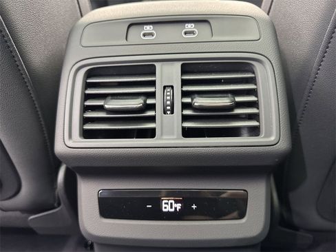 New 2025 Audi Q5 Premium image 25