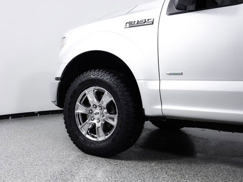 Used 2015 Ford F150 XLT w/ Equipment Group 302A Luxury AWD/4WD image 6