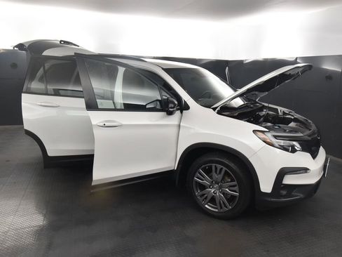Used 2022 Honda Pilot Sport image 41