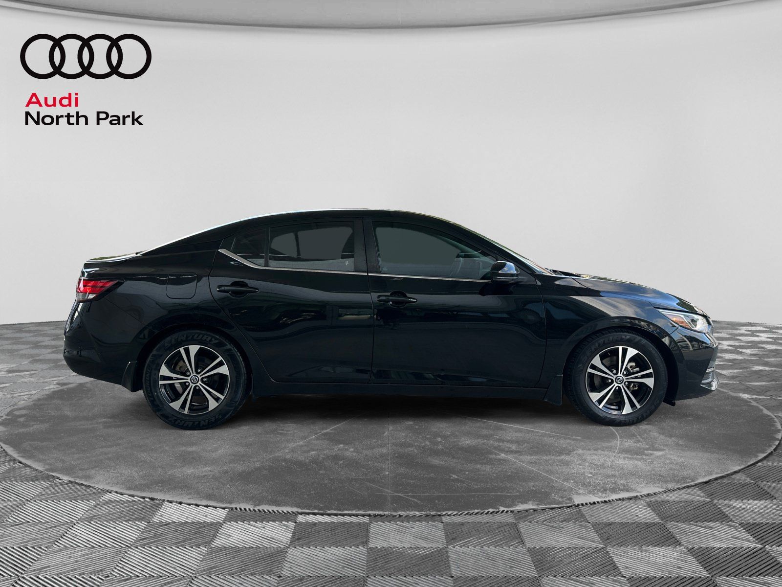 Used 2020 Nissan Sentra SV w/ Lighting Package FWD image 6