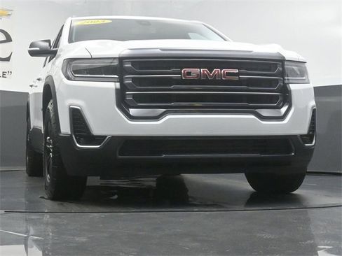 Used 2023 GMC Acadia AT4 w/ Trailering Package image 3