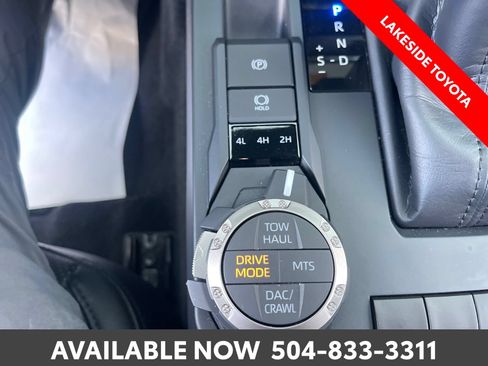 Used 2024 Toyota Tacoma TRD Off-Road w/ TRD Off Road Upgrade Package AWD/4WD image 31