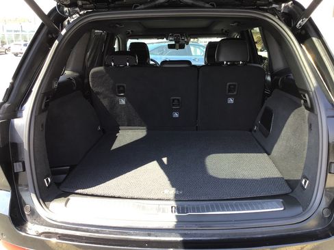 Used 2023 Jeep Grand Cherokee Summit w/ Adv Protech Group IV AWD/4WD image 14