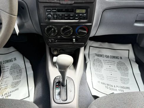 Used 2002 Hyundai Accent GS FWD image 14