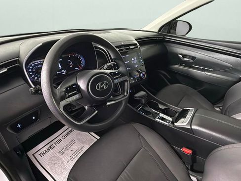Used 2022 Hyundai Tucson SE FWD image 18