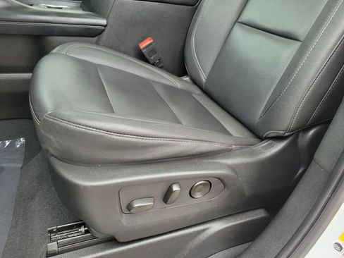 Used 2024 Chevrolet Tahoe LT w/ Luxury Package AWD/4WD image 26