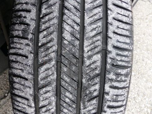 Used 2025 Honda HR-V EX-L image 13