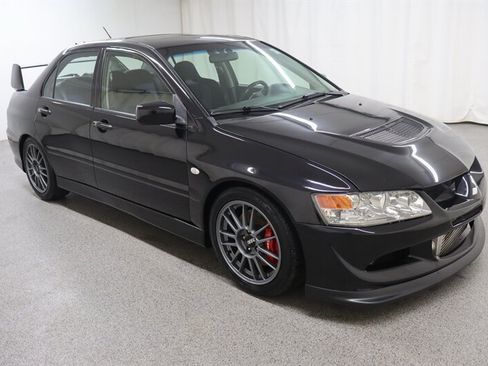 Used 2003 Mitsubishi Lancer Evolution AWD/4WD image 2