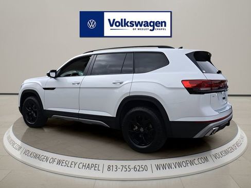 New 2026 Volkswagen Atlas Peak Edition AWD/4WD image 5
