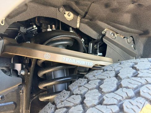 Used 2025 Toyota Tacoma 4x4 Double Cab Hybrid image 13