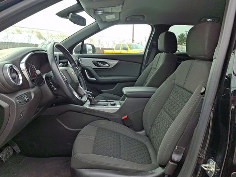 Used 2019 Chevrolet Blazer LT image 13