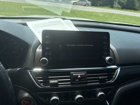 Used 2020 Honda Accord Sport image 31