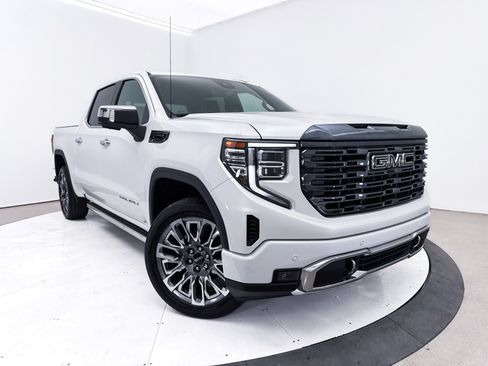 Used 2023 GMC Sierra 1500 Denali Ultimate AWD/4WD image 15