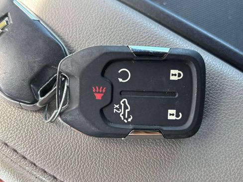 Used 2019 Chevrolet Silverado 1500 LTZ w/ Safety Package AWD/4WD image 18