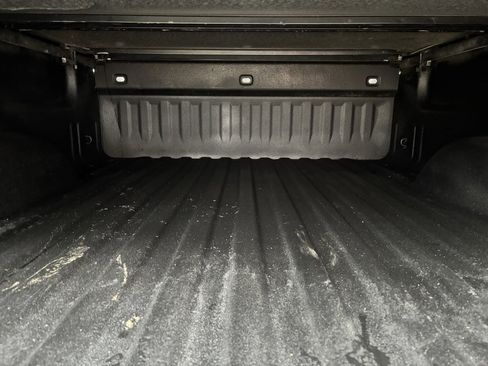 Used 2018 Chevrolet Silverado 1500 LT w/ All Star Edition image 32