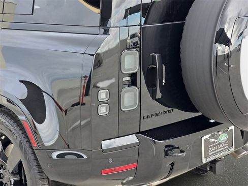 New 2026 Land Rover Defender 110 V8 image 35