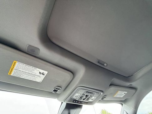 Certified 2025 GMC Sierra 1500 Denali w/ Denali Reserve Package AWD/4WD image 25