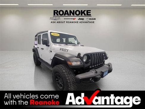Used 2022 Jeep Wrangler Unlimited Sport w/ Xtreme Recon 35" Tire Package image 11