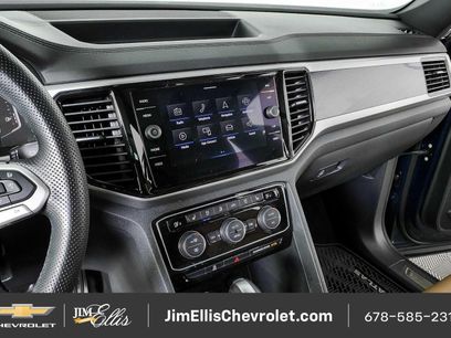Used 2022 Volkswagen Atlas Cross Sport SEL Premium R-Line