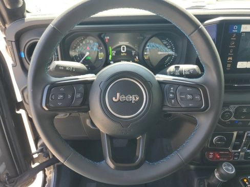 Used 2024 Jeep Wrangler Unlimited Rubicon 4xe AWD/4WD image 13