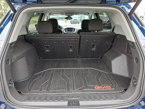 Used 2022 GMC Terrain SLE w/ Driver Convenience Package AWD/4WD image 28