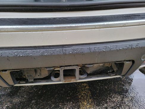 Used 2018 Ford Explorer Platinum image 35