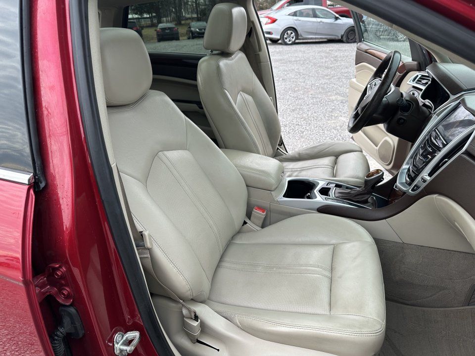 Used 2016 Cadillac SRX Premium FWD image 17