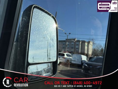 Used 2018 Mercedes-Benz Sprinter 2500 image 30