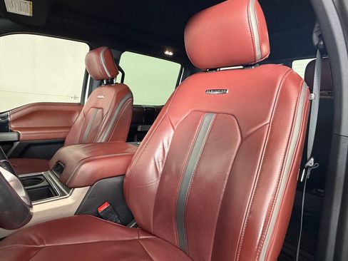 Used 2021 Ford F250 Platinum w/ FX4 Off-Road Package image 23