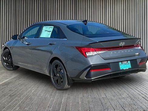 New 2026 Hyundai Elantra SEL Sport Premium FWD image 3