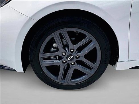 Used 2020 Kia Forte GT-Line FWD image 10