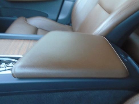 Used 2024 Volvo XC60 T8 Ultimate w/ Protection Package Premier image 26