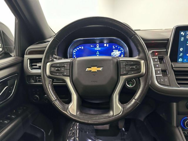 Used 2022 Chevrolet Suburban LT w/ LT Signature Plus Package AWD/4WD image 22