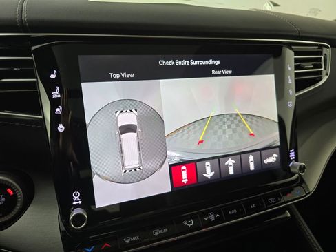 New 2026 Jeep Grand Wagoneer Limited image 24