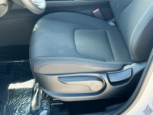 Certified 2023 Kia Sportage LX FWD image 13