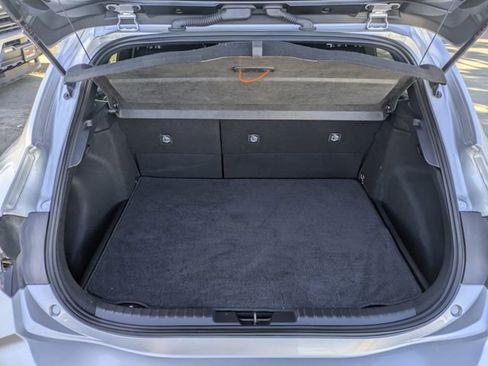 Certified 2025 Toyota Corolla SE image 27